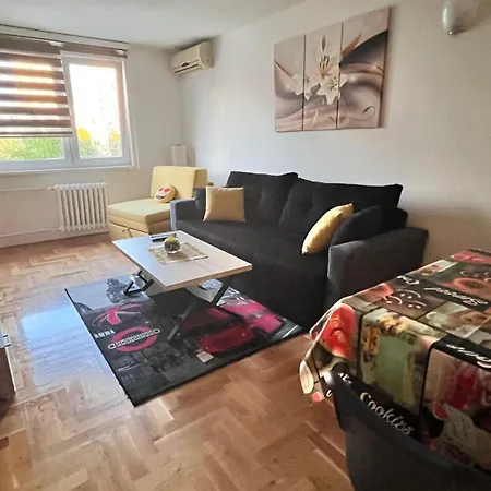 Relax - Free Public Parking Sarajevo