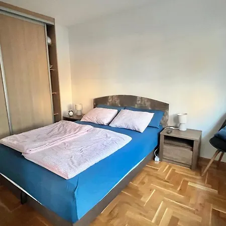 Relax - Free Public Parking סראייבו